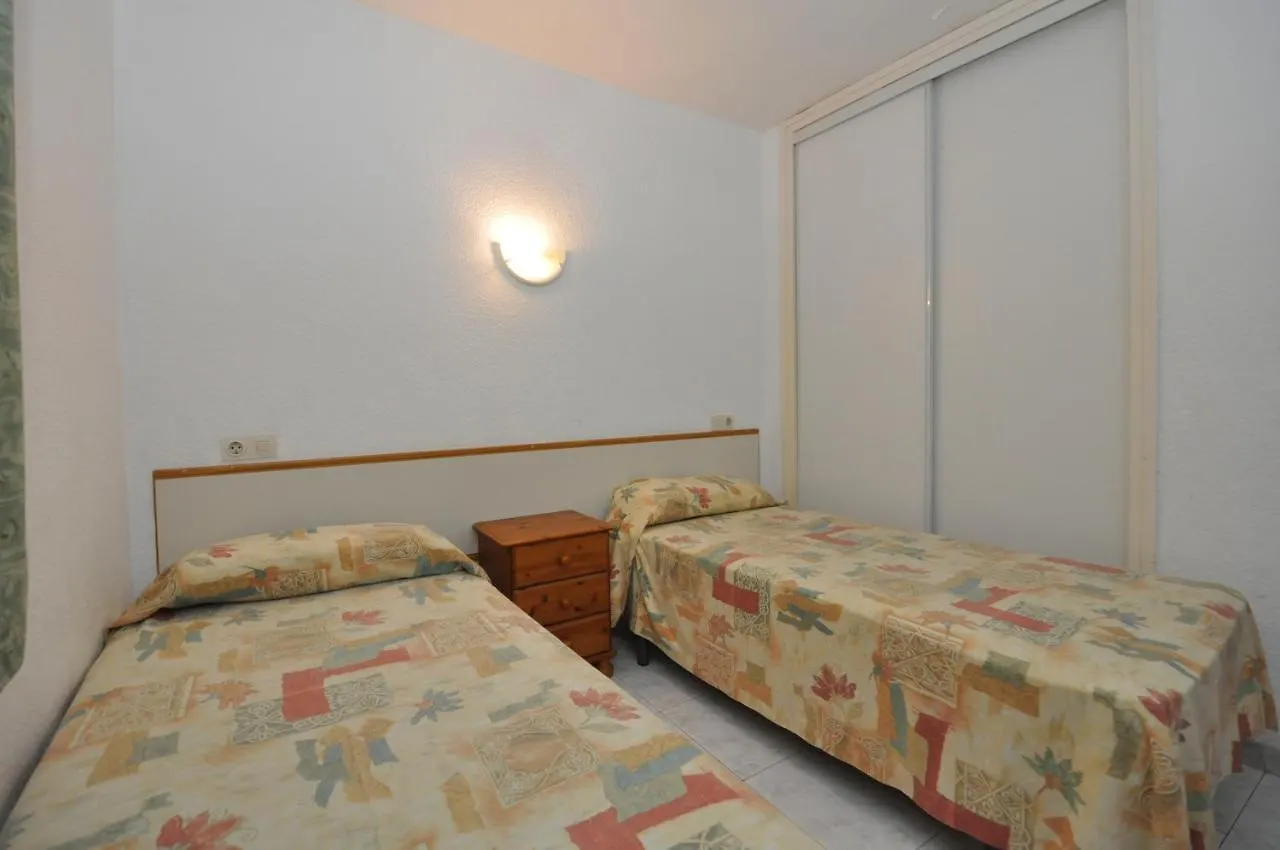 Apartment Bond Lloret de Mar