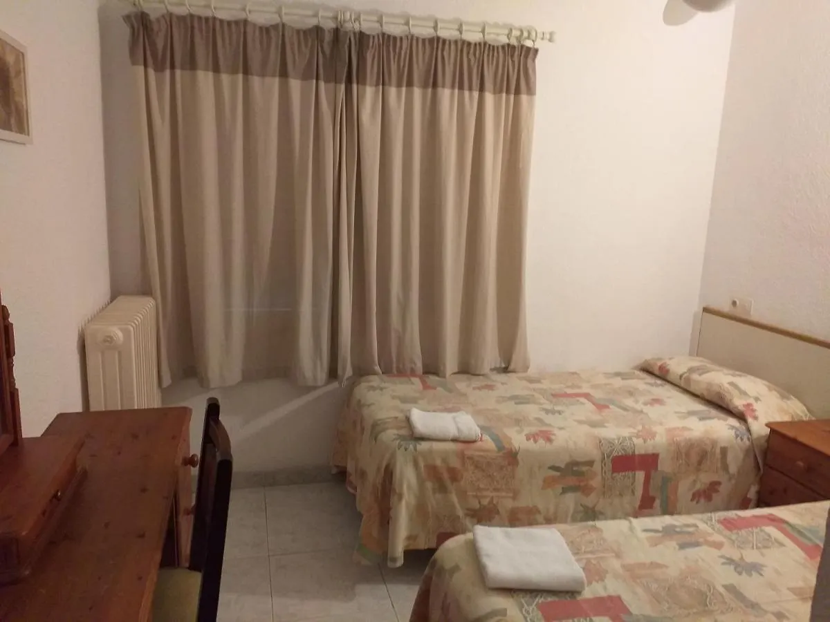 Apartment Bond Lloret de Mar